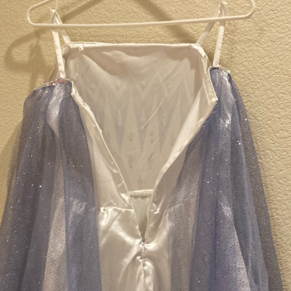 HALLOWEEN FROZEN purple and White Princess Costume🥰 - Picture 9 of 10